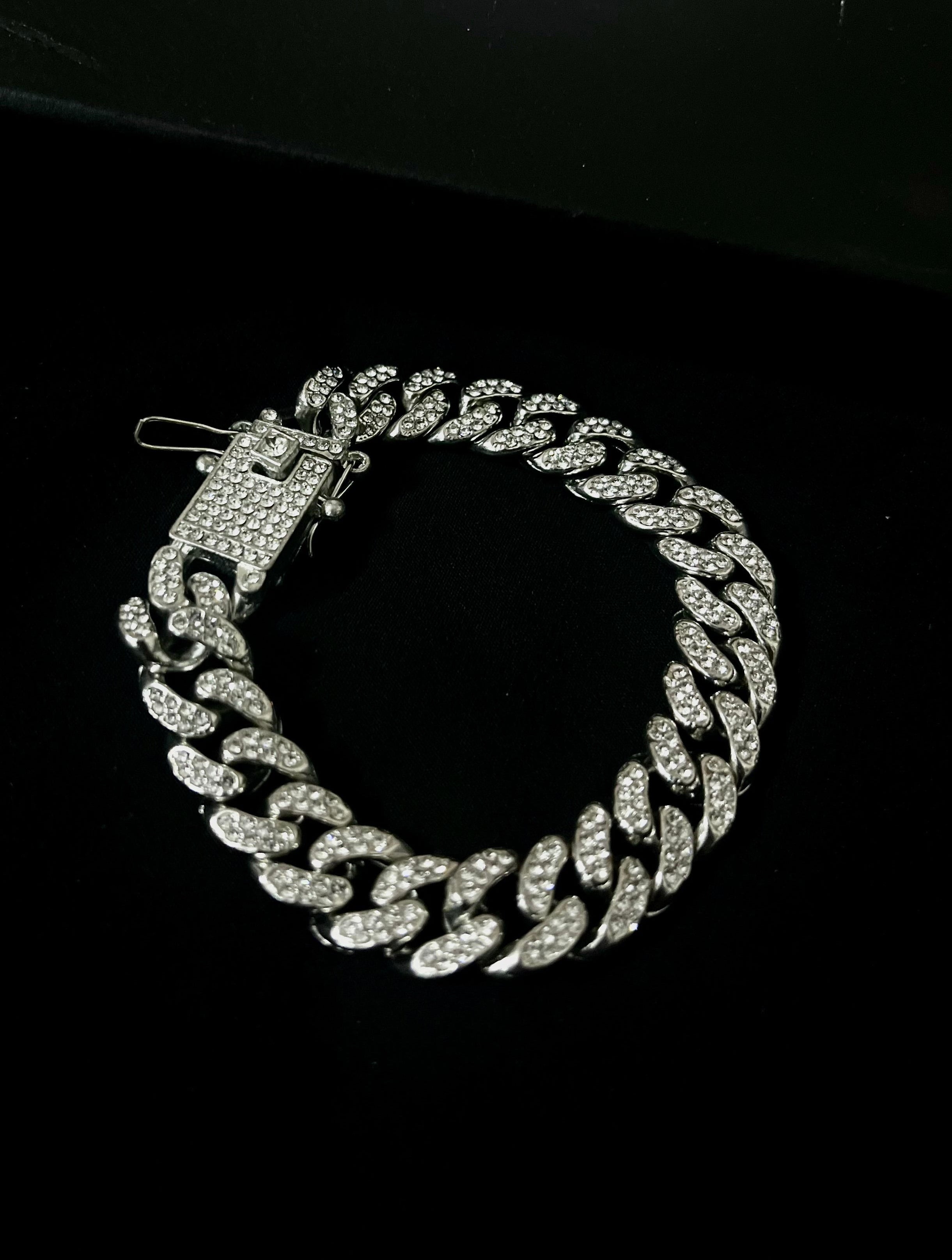 ICEDOUT CUBAN LINK CHAIN BRACELET