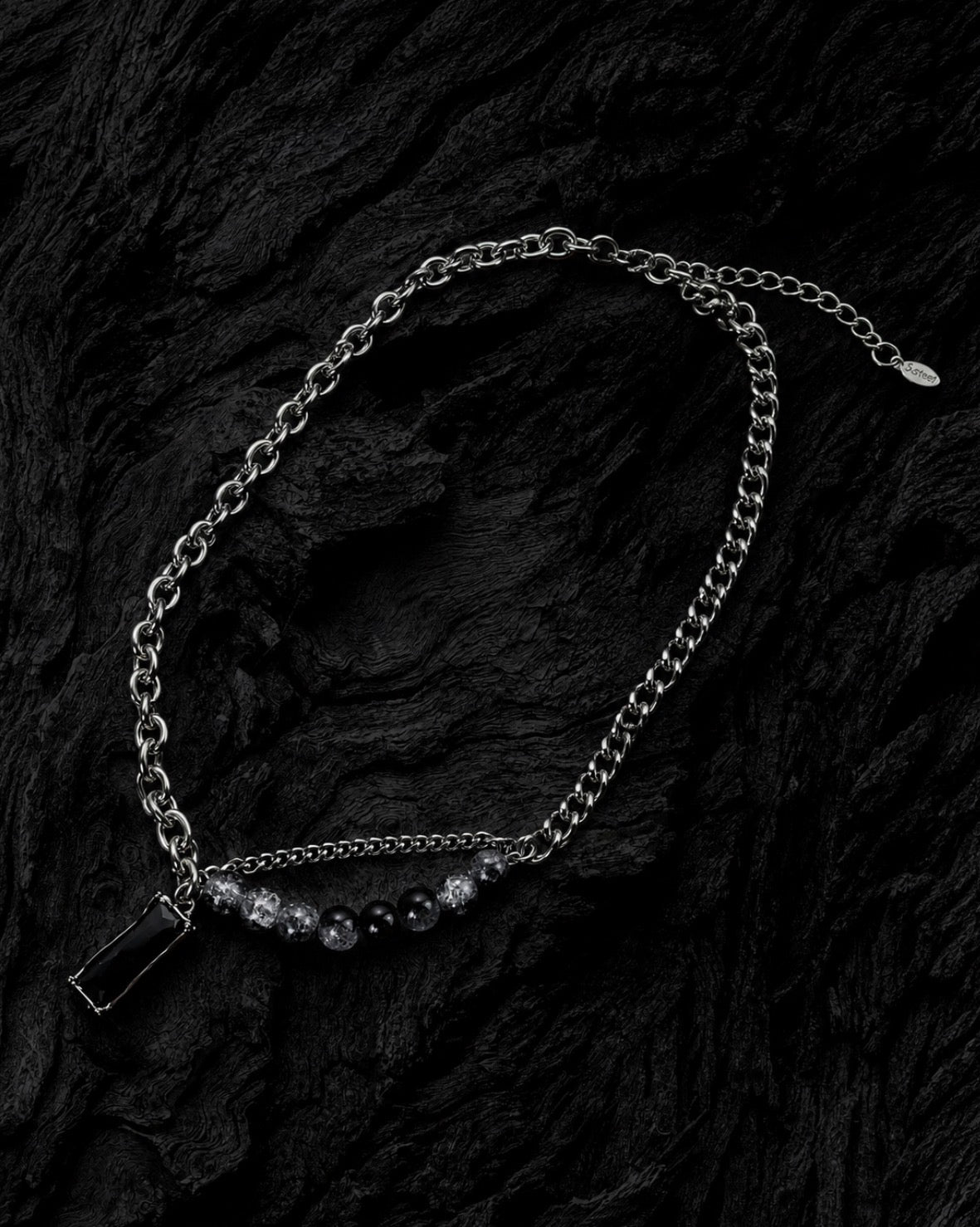 NIOR ECLIPSE NECKLACE