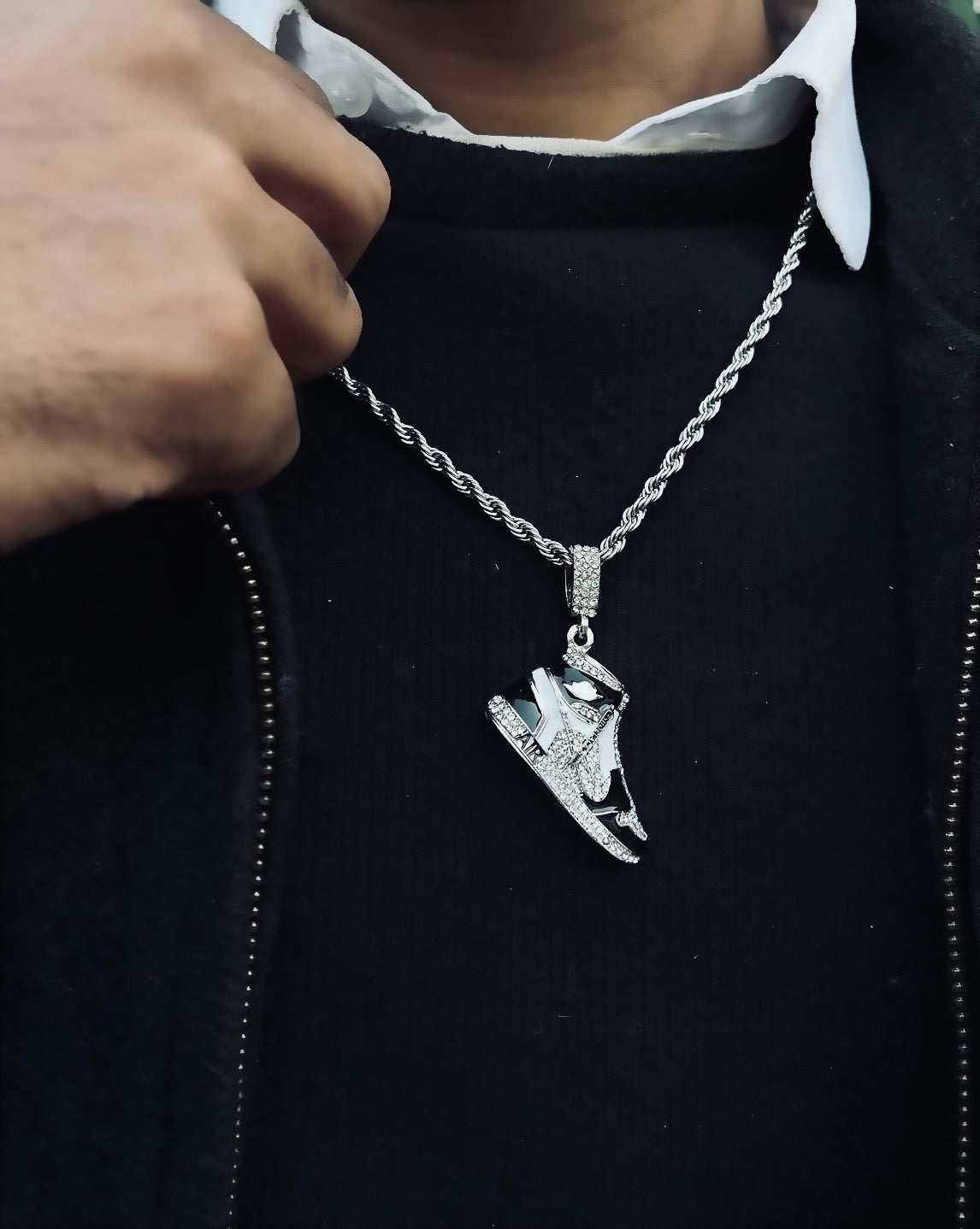 BLINKING SNEAKERS PENDANT WITH CHAIN