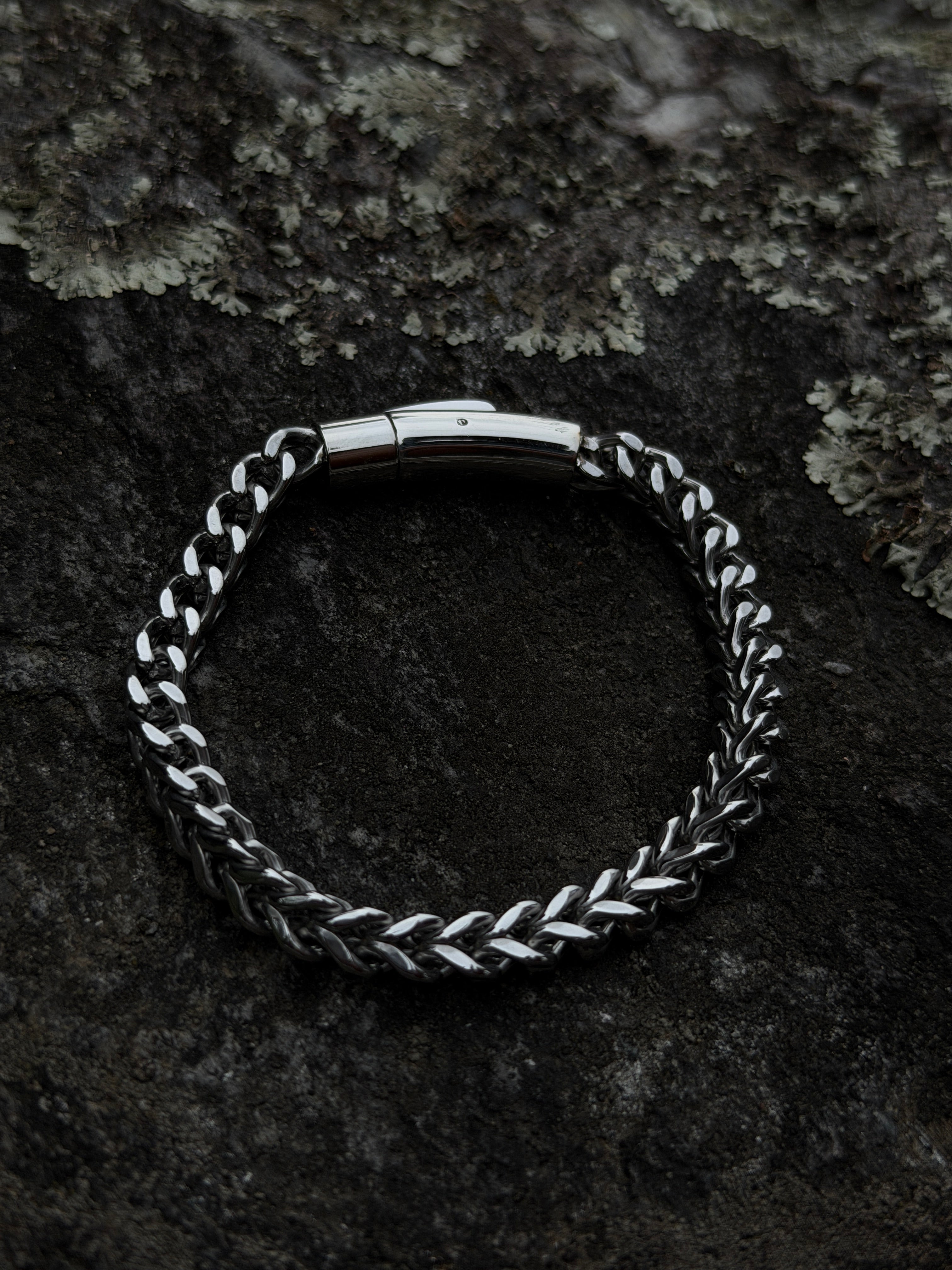 NIOR RAVEN LINK BRACELET